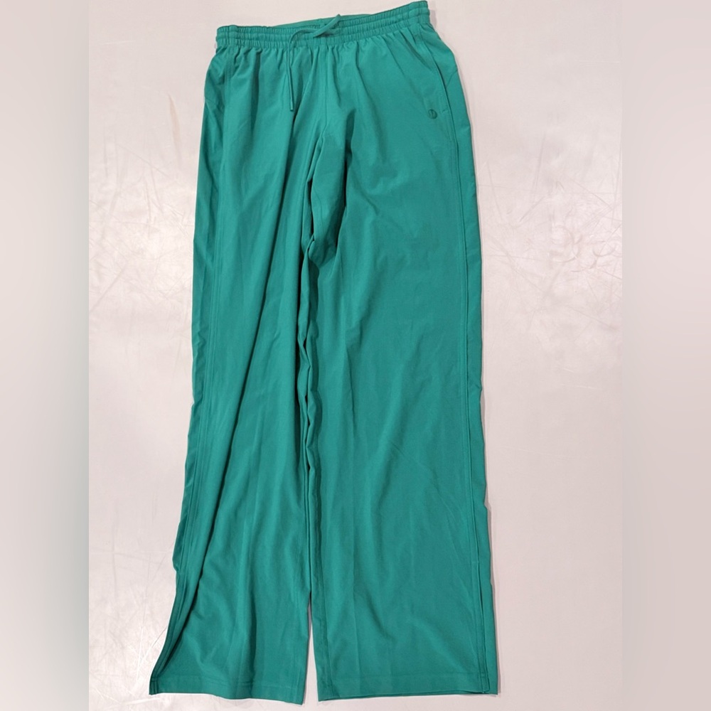 LuLulemon Court Rival Pants